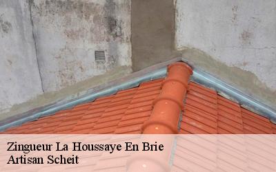 Pour assurer l'étanchéité de votre toiture à La Houssaye En Brie, choisissez de faire appel au zingueur Artisan Scheit